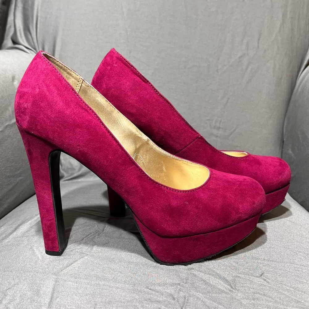 Pink suede heels